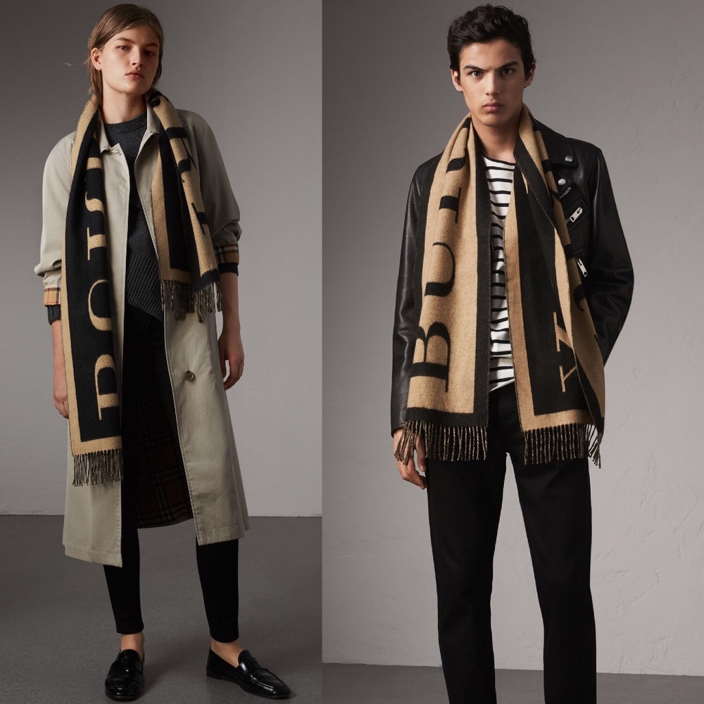 Burberry logo text scarf